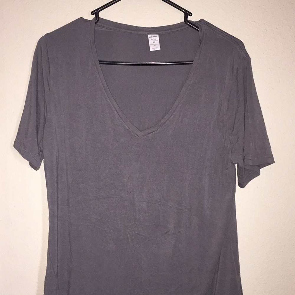 Old Navy v neck